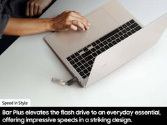 BAR Plus USB 3.1 Flash Drive 64GB Titan Grey